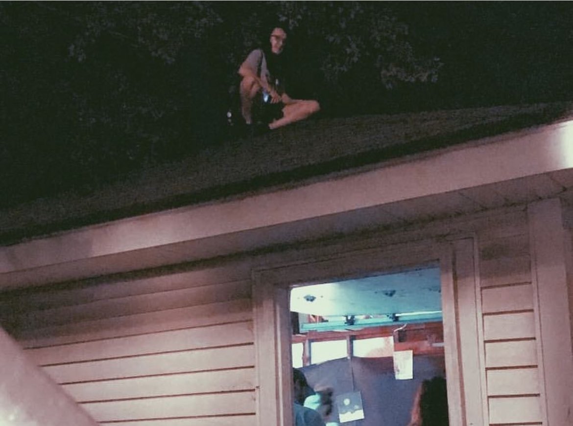 ¯\_(ツ)_/¯ tweet media