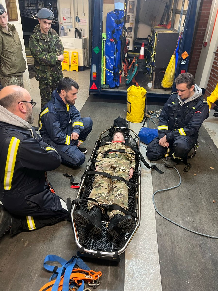 On Wednesday we visited Douglas Coastguard station and learned about the tasks they undertake and equipment they use for different types of rescues in the Isle of Man. Thank you to Douglas station of #isleofmancoastguard #searchandrescue #rafac