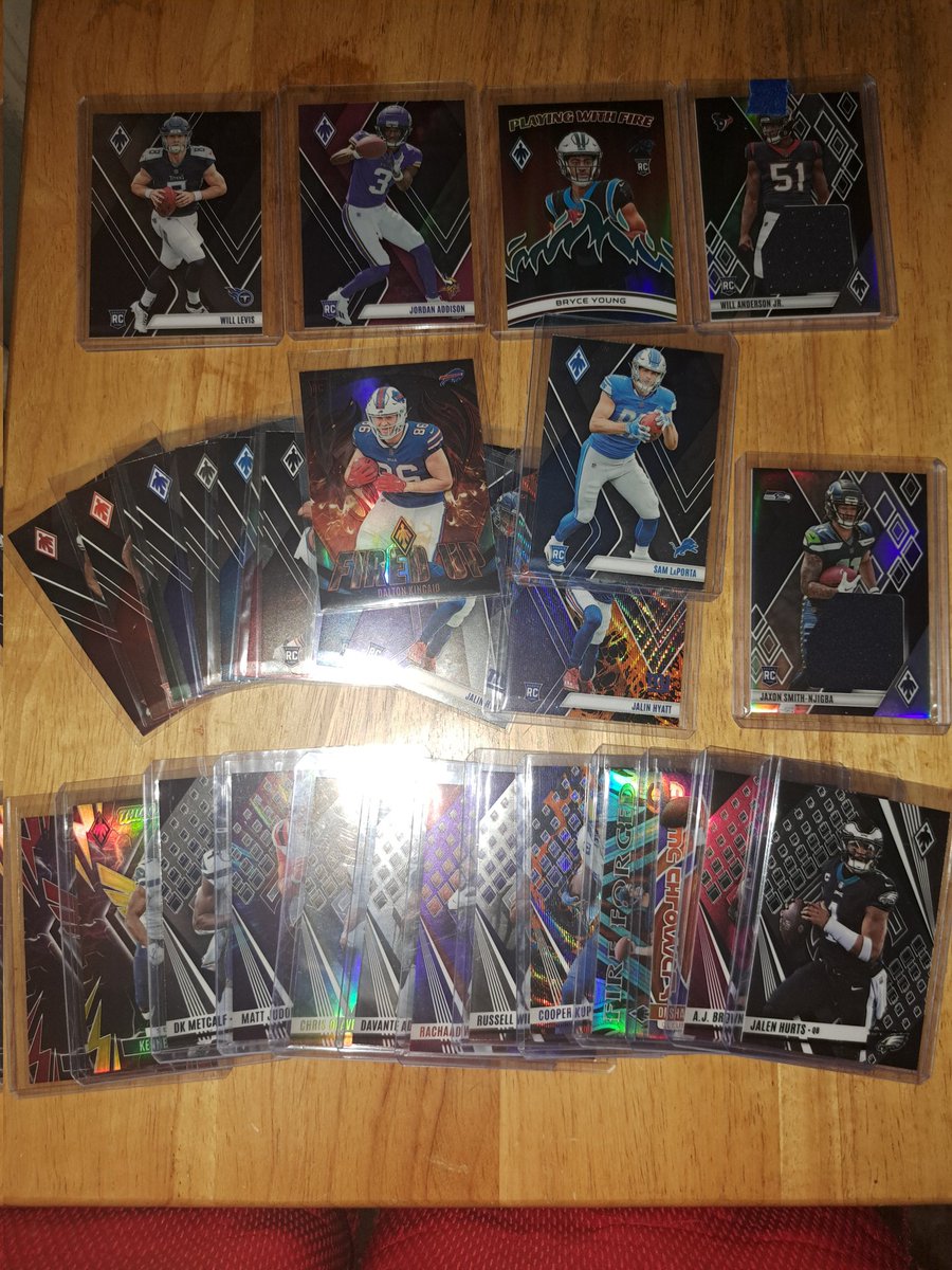JasonFarmer15's tweet photo. Gotta love a sweet #BCBmailday from @BuckCityBreaks also thank you again @diggs312 for the awesome #giveaway to the #BCBFamily I was lucky enough to win in Pic #2. There's no better place to be than the @BuckCityBreaks Chat on a Sunday, Wednesday, or Friday break night https://t.co/ulsbJfzMZu