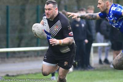 All the photos courtesy of @clowesey are now available flickr.com/photos/clowese… Div 2 @OfficialNCL @ElbraRangers