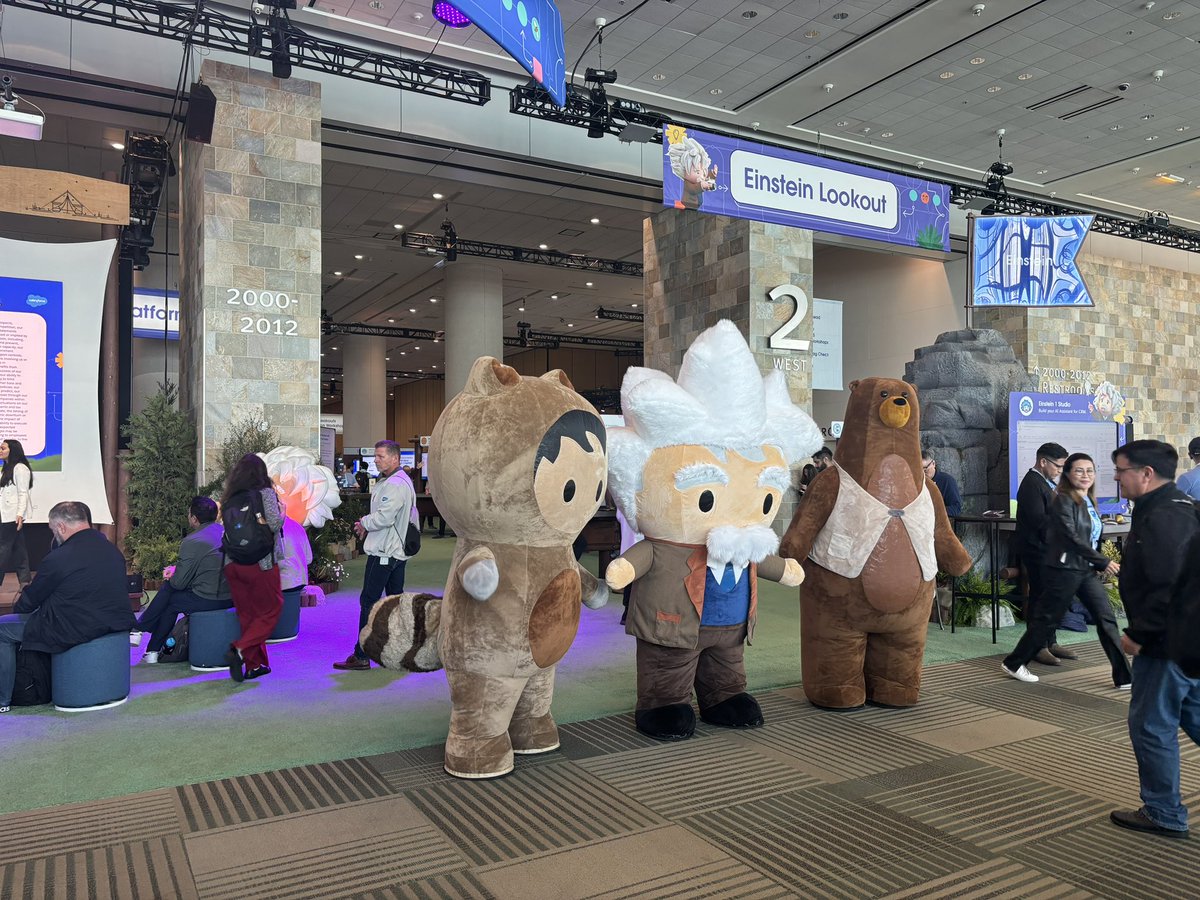 I had a blast attending TrailblazerDX, the developer conference for the AI era last week! It was great learning all about Einstein Copilot and all of the latest innovations here at Salesforce 😁#tdx24 #salesforce #ai