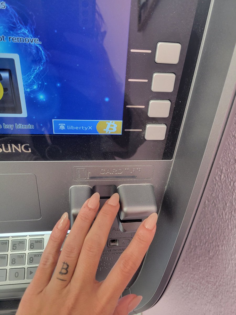 Ay shot out to <a href="/libertyx/">LibertyX.com 🗽 🏧</a>  and this ATM at my nail salon. #Bitcoin