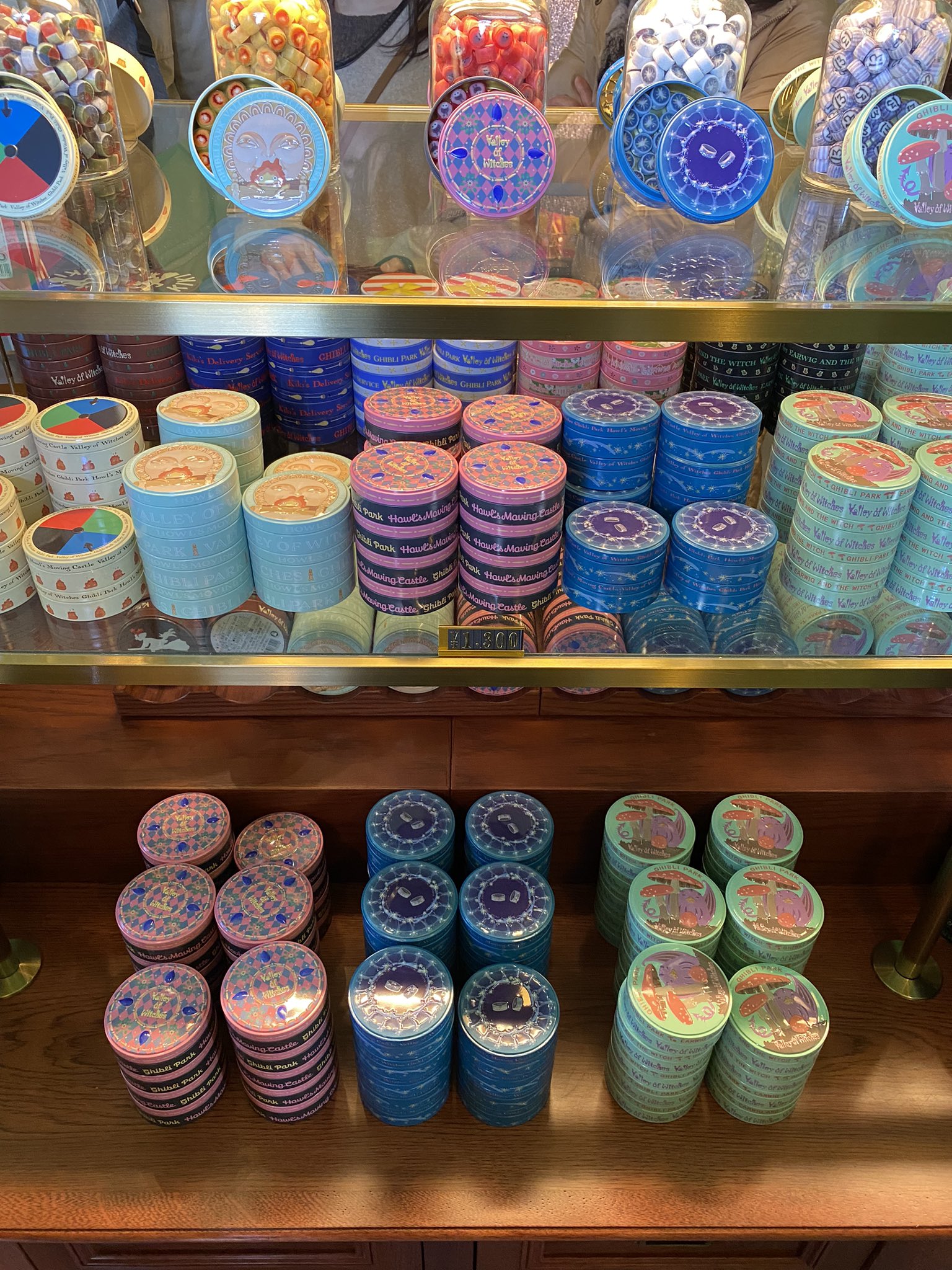 新品 ジブリパーク 魔女の谷 ハッター帽子店 限定品 キャンディ缶 5種セット スタジオジブリ ジブリパーク 魔女の谷 ハッター帽子店 キャンディ缶