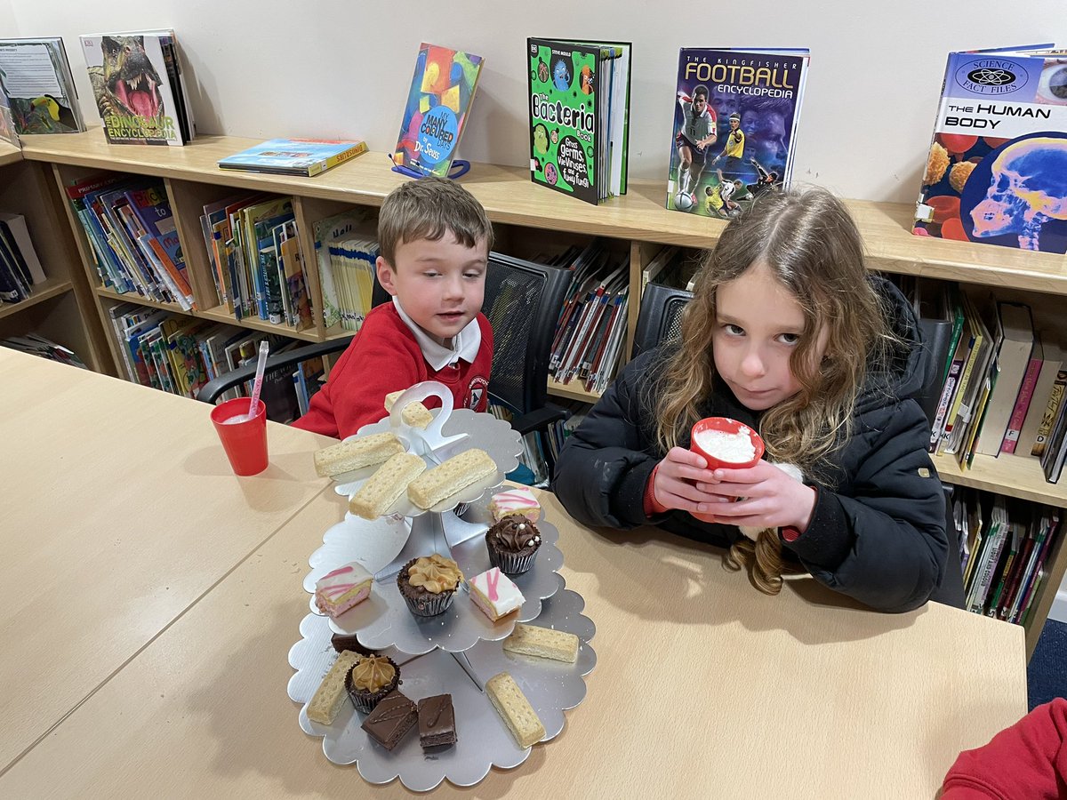 RavenscroftCP's tweet photo. Well done to last week’s 100% attendance winners who celebrated with Afternoon Tea with the Headteacher #InEveryDay #InOnTime🧁 🥛 ☕️ #AttendanceMatters https://t.co/1WDqnUHMV1