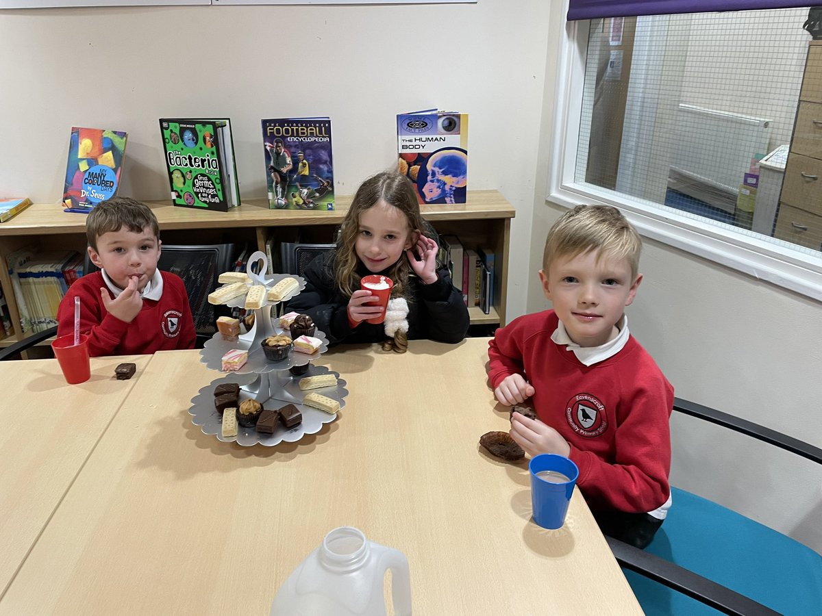 RavenscroftCP's tweet photo. Well done to last week’s 100% attendance winners who celebrated with Afternoon Tea with the Headteacher #InEveryDay #InOnTime🧁 🥛 ☕️ #AttendanceMatters https://t.co/1WDqnUHMV1