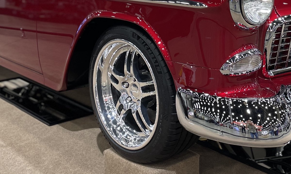 ForgelineWheels's tweet photo. Family heirloom. Steve’s #Chevrolet #BelAir #forgeline #DS3 was his dad’s before #MotorCitySolutions took it to #DetroitAutorama victory! https://t.co/PBzD2aCarn https://t.co/o4kcKwZrg0