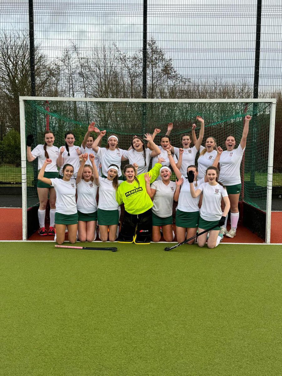 𝗚𝗼𝗼𝗱 𝗹𝘂𝗰𝗸 𝘁𝗼 𝗼𝘂𝗿 𝗨𝟭𝟲 𝗫𝗜 🏆Ulster Hockey U16 XI HS Cup Final 📝Supporters 📆12.03.24 🏟️Playball, Stormont 🚌➡️14:45 🏑15:30 🚌↩️17:00 🎨LCB colours optional 🗣️Support compulsory ⬛️🏑🟥🏑🟨#LCB