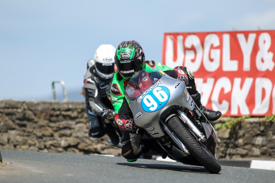 Pre-TT Classic: 230 Racer Strong Entry, Photo by Baylon McCaughey roadracingnews.co.uk/pre-tt-classic…