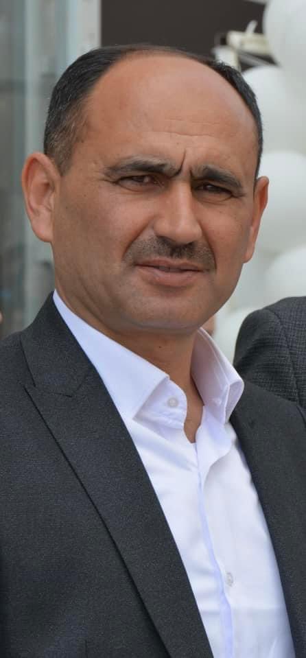 Erkankarakus03's tweet photo. Bir tavuk, kendi uçuşuyla şahinin veya kartalın uçuşlarını taklit ve tercüme edemez.

Makam,Hırs,Koltuk,Heva,Şan,Şöhret ALDATIR ve Yön DEĞİŞTİRDİR. 

Dava,Liyakat,Vefa,aidiyet,Duruş,ÖZDE ve KALICIDIR. 

İLK GÜN NEREDEYSEK HÂLÂ ORADAYIZ.

#AKPARTİ https://t.co/YalaQuUhEH