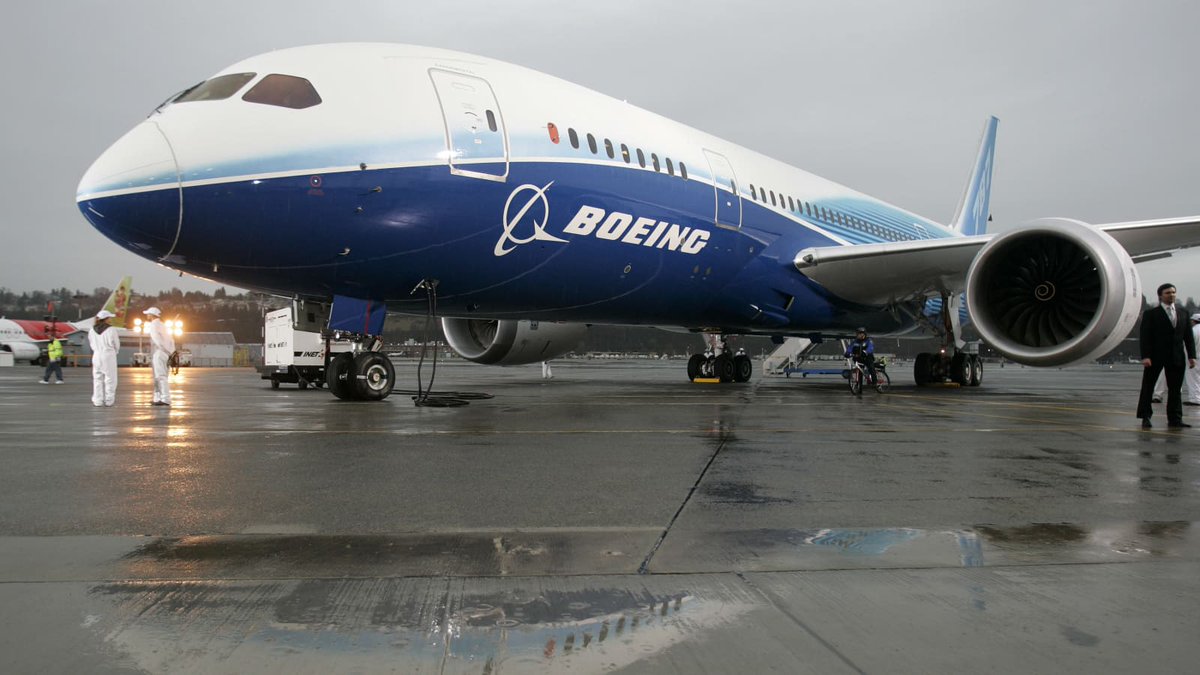 🇺🇲 | El denunciante de Boeing, John Barnett, es encontrado muerto en su camión frente a un hotel de Carolina del Sur pocos días después de testificar en una demanda contra el gigante de la aviación.

Leer más acá: alertamundialnoticias.com/estados-unidos…