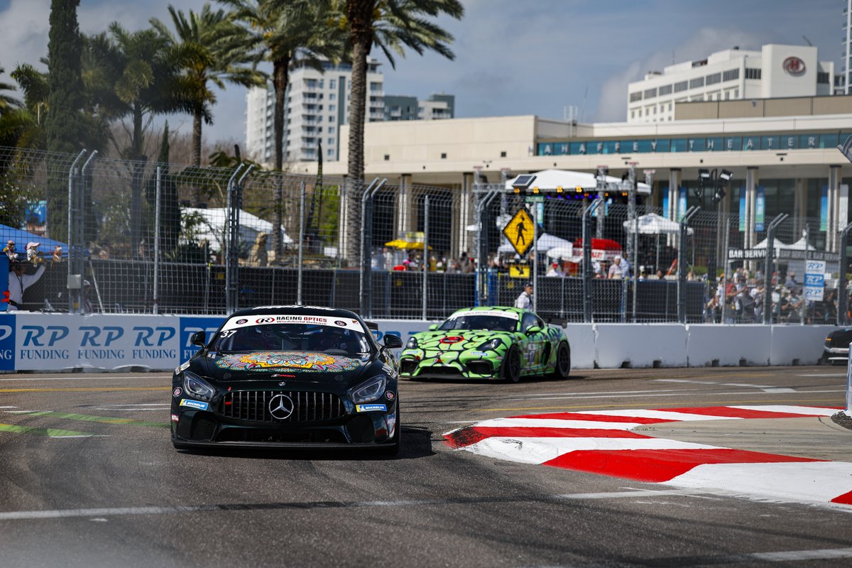 Thaze Competition 🏁 tweet media