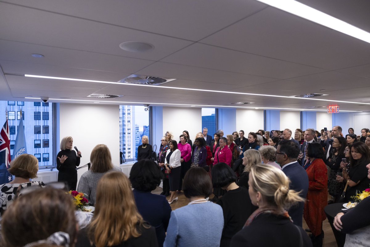 Katy Gallagher tweet media