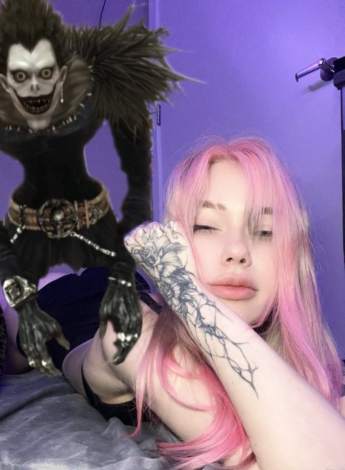 Watch Saekki's leaked NSFW photo on TwXstars