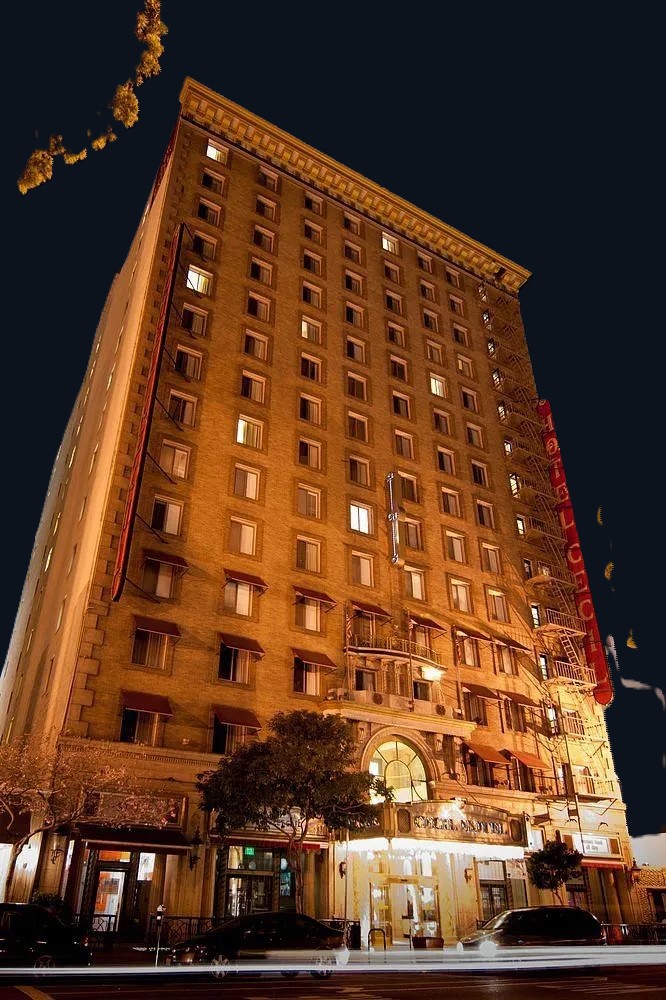 MindMedley's tweet photo. The Cecil Hotel in #LosAngeles , Is for sale. From hosting famous guests to its unique architecture it is known for its dark history, hosted infamous guests Richard Ramirez. The hotel's troubled past adds to its eerie reputation and countless tales of mystery and intrigue. https://t.co/UunLMZu50B