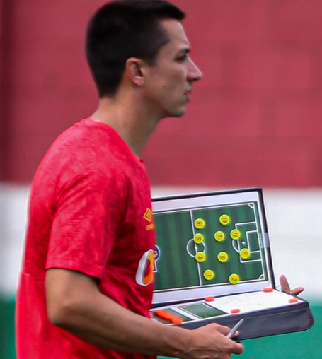 FluCentraI's tweet photo. 🧐🧐

📸Marcelo Gonçalves/FFC https://t.co/1JM0XIc6S7