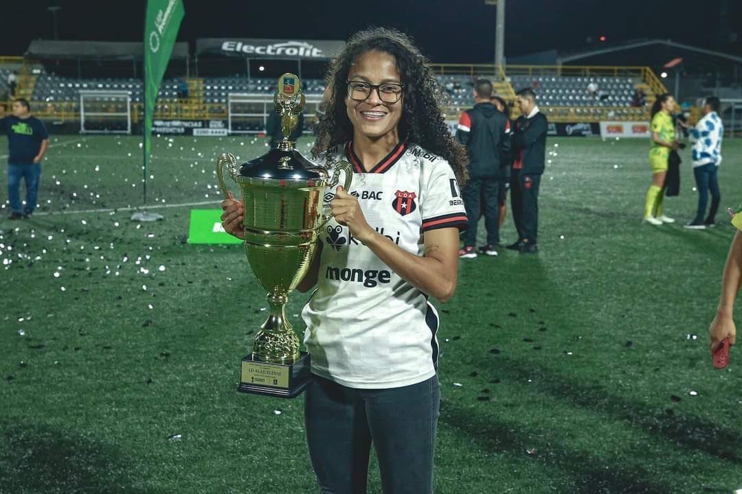 No nos cansamos de ganar❤️🖤🏆