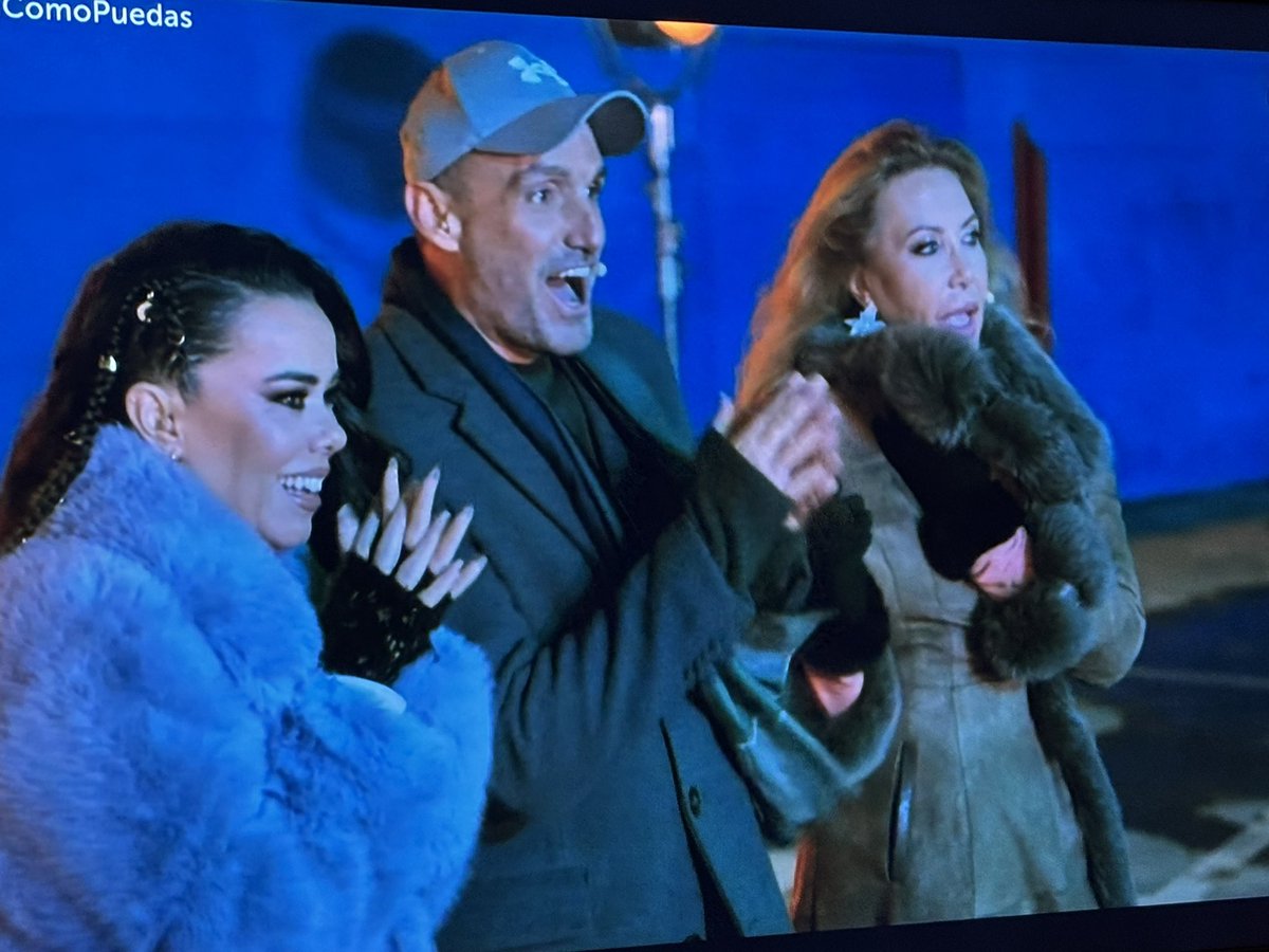 Me encanta la mecánica y edición de #BailaComoPuedas 😍😍👏🏻👏🏻👏🏻👏🏻👏🏻👏🏻👏🏻👏🏻👏🏻👏🏻👏🏻