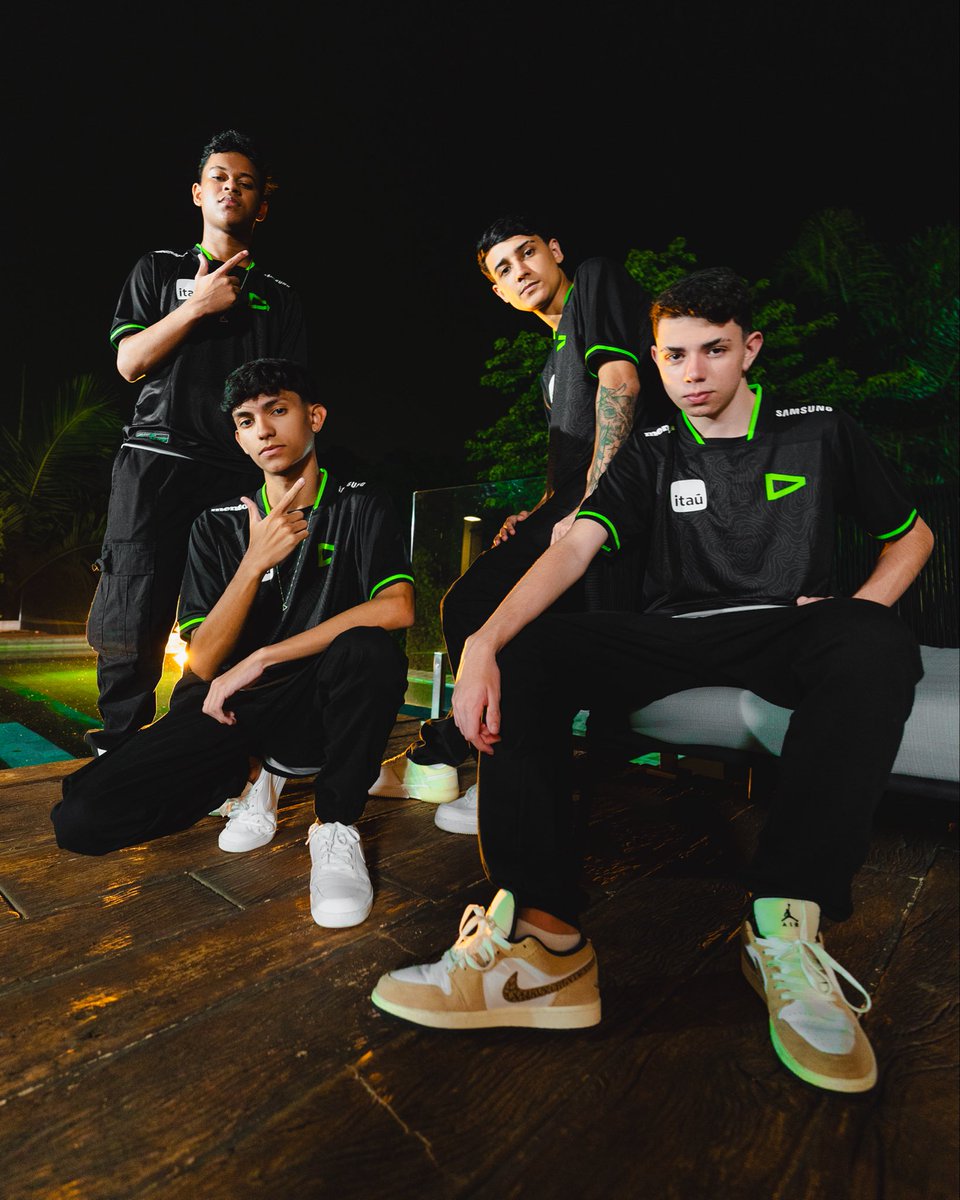 bakzera's tweet image. Timão ta na pista 🥷💚

JAYA E LIGERIN NA LOUD