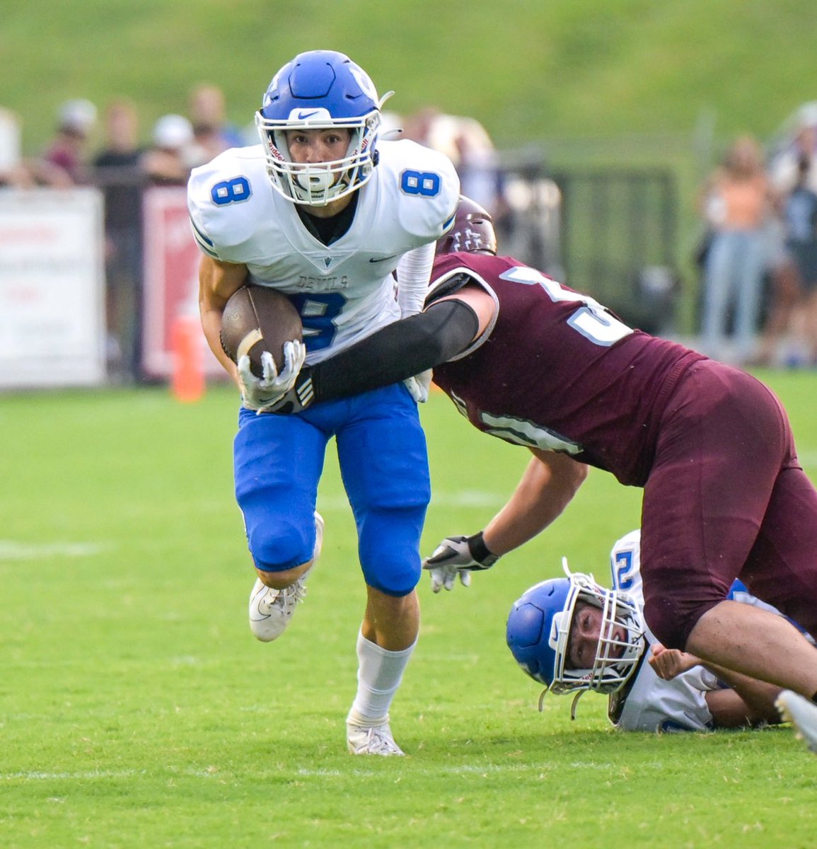 Congratulations to Garrett Sellars <a href="/gsellars_/">Garrett Sellars</a> on breaking our program record today with a 10’2” broad jump! 

He also hit 22.4 mph today on the laser! 
#ForksUp 

hudl.com/video/3/137597…