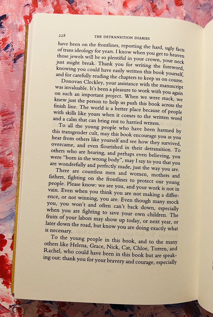 I received my signed copy of ‘The Detransition Diaries’ in the mail from @JenniferLahl and @kal_fell! I told my parents, “Look! There I am in the acknowledgments!” I am so grateful for this book and the vital work being done—that ethics will prevail in the end. ❤️
@CBCnetwork