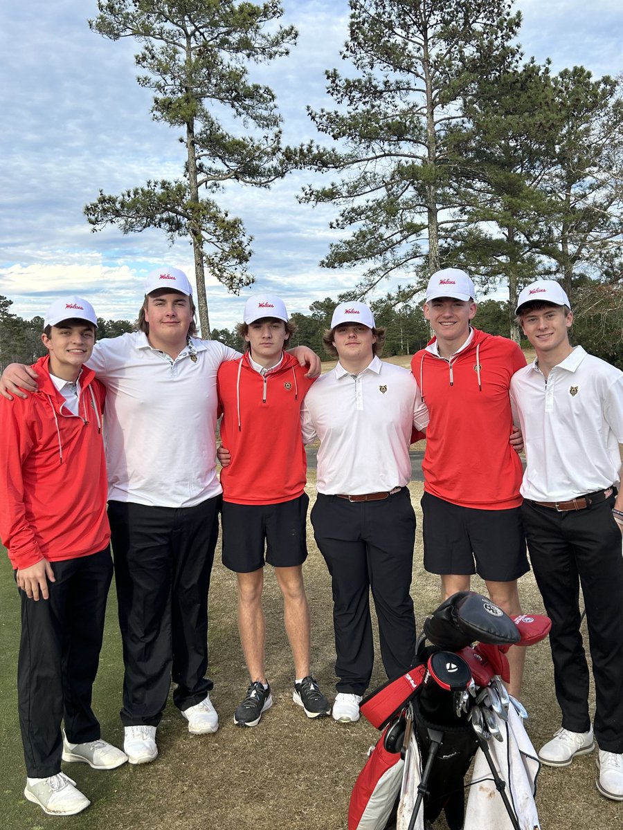 Wolves get the dub today over St. Pius and Alexander at Mirror Lake. Low scorers for the Wolves were Soph. Sam Smith (37) and Bo Bushnell (38) ⁦@WolvesGameday⁩ ⁦@romenewstribune⁩