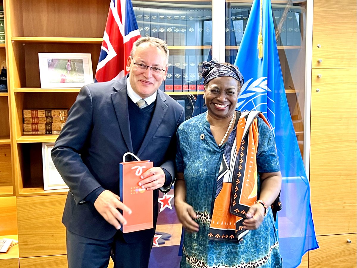 Pleased to meet Hon. @DrShaneRetiMP, Health Minister of #NewZealand, for the first time. We discussed @UNFPA’s longstanding partnership with New Zealand and work on #SRHR and maternal health in the Pacific region. #GlobalGoals