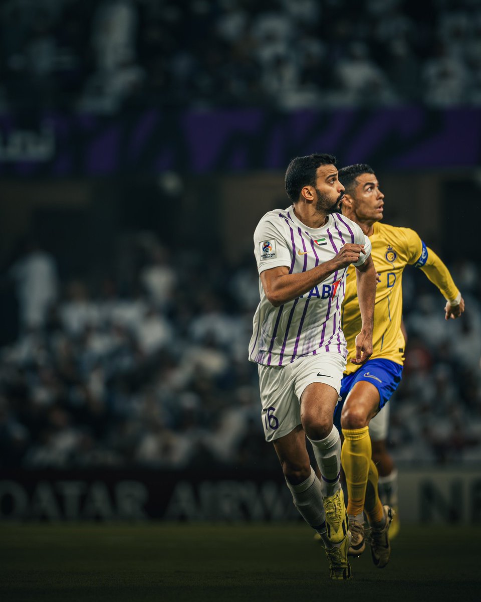 SaeedSaif_'s tweet photo. عُذراً يا سفيان رحيمي.. عُذراً يا كاكو
افضل لاعب بالمباراة هو خالد الهاشمي!

من إين لك هذا الاصرار و الروح .. من إين اتيت بكل هذا يا بطل؟ اي ثقه اي شخصية لم تُهتز امام واحد من افضل مهاجمين كرة القدم بالتاريخ، مباراتين للتاريخ يا بطل💜⚔️ https://t.co/3tvQnP9HkW