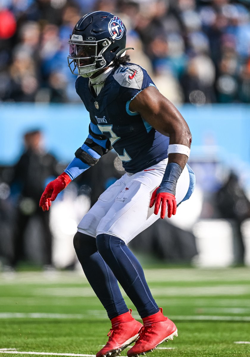 brgridiron's tweet photo. LB Azeez Al-Shaair is signing with the Texans on a 3-year, $34M deal, per @RapSheet https://t.co/azZI4C2Nwi