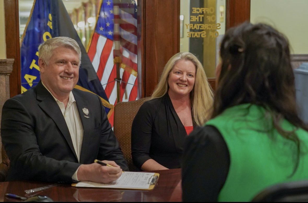 DowningForMT's tweet photo. Today I officially filed for MT02 with the Montana Secretary of State. I am Looking forward to continuing to travel the district and meet with the people that make this state so special.
#MT02
#TeamDowning
#Montana https://t.co/O4Cos4eYln