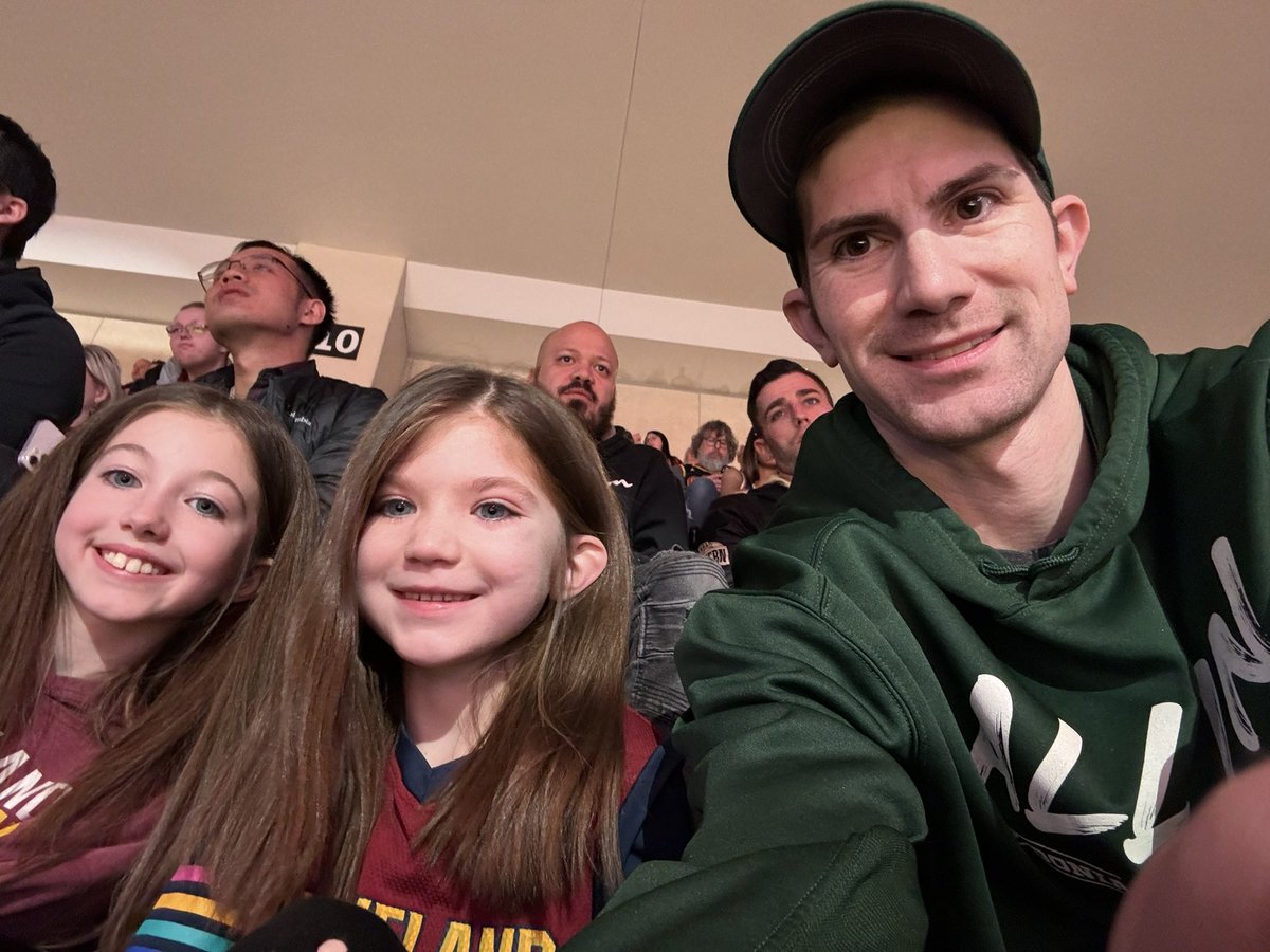 CoachDeininger's tweet photo. Got my 2 girls here with me to cheer the cavs on to that W. Let’s go Cavs. #letemknow https://t.co/pkR3vZ4rfJ