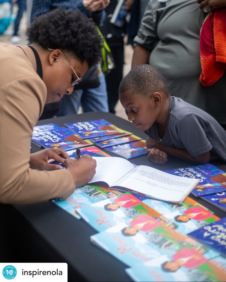 NOLAPSchools's tweet photo. 📚✨ Relive the #JOY from @InspireNOLA first-ever Literacy Festival! 🎉 Families united, faces painted, and authors cast their captivating spells. Kudos for hosting such a wonderful event! 💙✨ #InspireNOLA #LiteracyMagic #ReadingJoy #NOLAPSCARES
• • •
What an incredible weekend at our first-ever Literacy Festival! 🎉
We’re still buzzing with excitement from partnering with @baldwinandcompany coffee & bookstore to bring this amazing event to life! It was a joy to see families from our community come together to celebrate the magic of reading. From face painting fun to captivating author readings, the day was filled with smiles and inspiration. 📚
Huge thanks to Baldwin & Co. for their invaluable partnership, and a special shoutout to State Senator @royce_duplessis, Councilman @freddiekingiii, and @q93fm for their unwavering support! 🙌
#InspireNOLA #Inspire10 #NewOrleans #Louisiana #Literacy #LiteracyFestival #LoveofReading