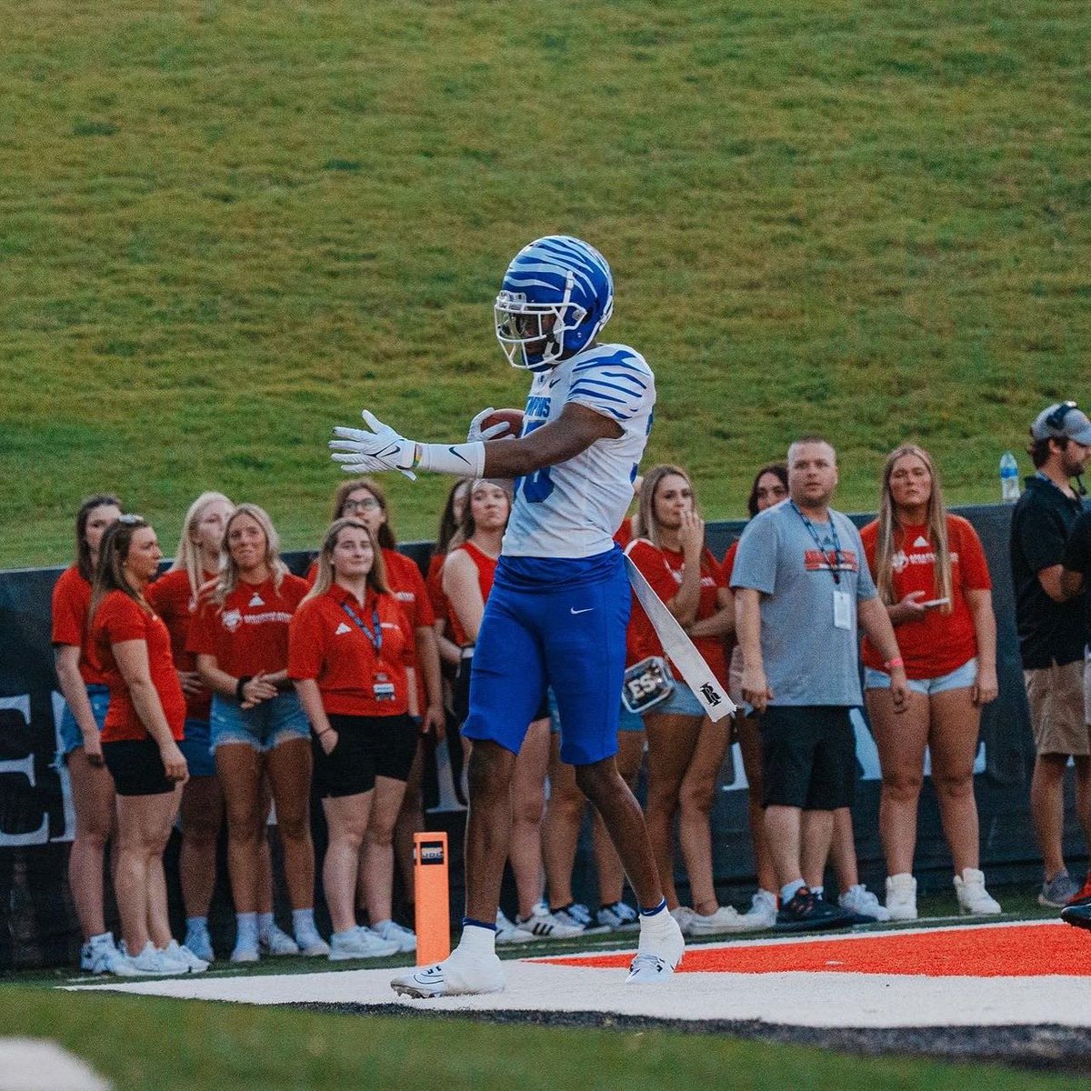 Ladarian Clardy (@_ladarian34) on Twitter photo Blessed to receive an offer from <a href="/MemphisFBRec/">Memphis Football Recruiting</a> <a href="/reggiehoward/">Reggie Howard</a> <a href="/BakerParrish_/">Baker Parrish</a> ๐๐ฝ๐ Blessed to receive an offer from <a href="/MemphisFBRec/">Memphis Football Recruiting</a> <a href="/reggiehoward/">Reggie Howard</a> <a href="/BakerParrish_/">Baker Parrish</a> ๐๐ฝ๐