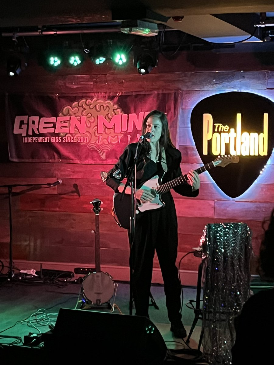 New York to Cambridge on chilly Monday night <a href="/odettahartman/">odetta hartman</a>  with a great set of songs