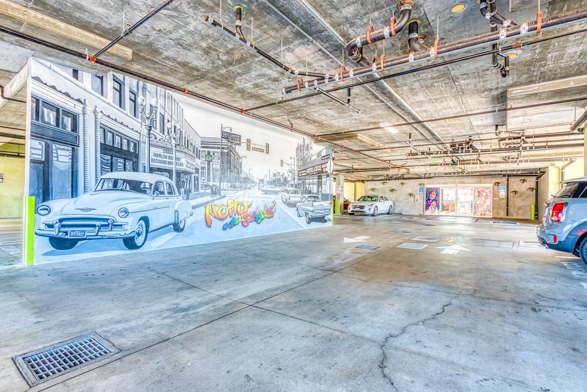 lexennoho's tweet photo. NoHo Arts vibes in the parking garage at Lexen Hotel! Make it your stop on your Spring trip to Hollywood. @lexennoho @officialnoho 

#lexennoho #northhollywood #boutiquehotel #hollywoodmurals #nohoartsdistrict https://t.co/xXeBCqXUJV