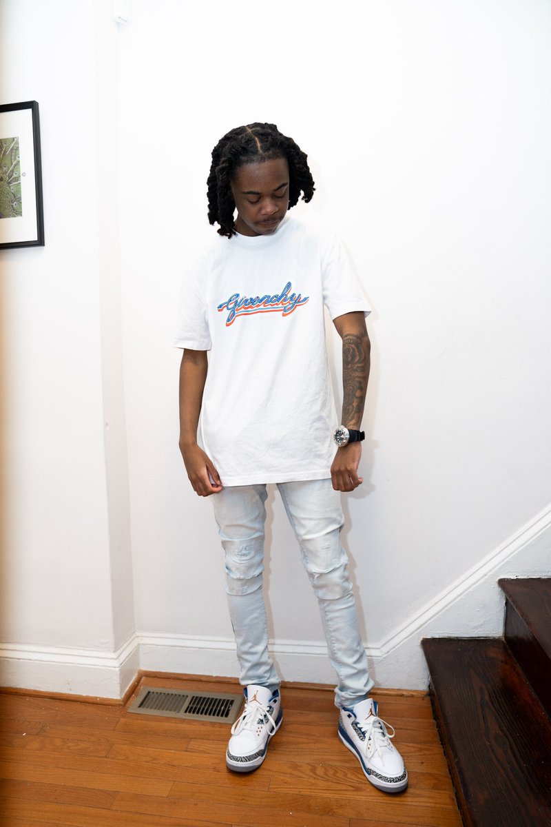 overly loaded tweet media