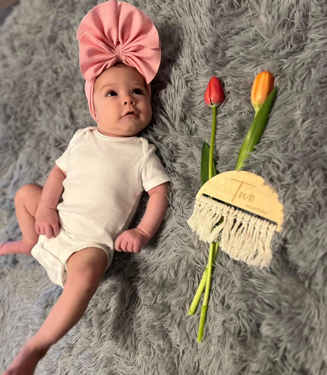 VaughnnnTaraa's tweet image. How life’s been going 🩷🌸🎀🌷