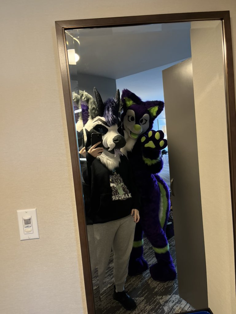 TempatheK9's tweet photo. Wow wow wow, what a fun con!! So glad I was in the area to explore it! The staff did a wonderful job, the mcs were a blast, met a ton of amazing people and it was overall a super great weekend! Excited to see the new venue next year, thanks for everything @VancouFUR ❤️ https://t.co/xJc3buXLZF