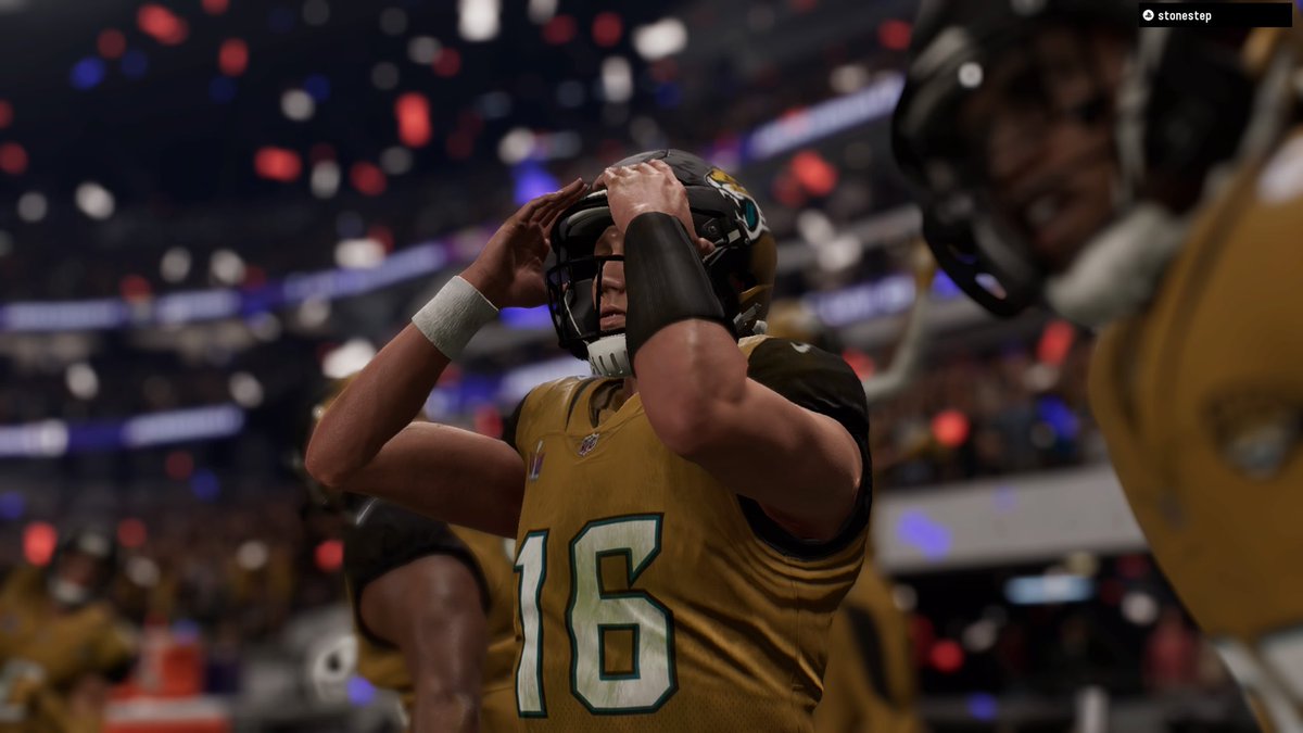1stDWN_Jags's tweet photo. JACKSONVILLEEEE!!!!!!!!! 🖤🖤🖤🖤  Hell of a win! We play lights out on both sides when it was needed most. Glad to get it done. Let’s run it back! https://t.co/i6aIpLBwPL