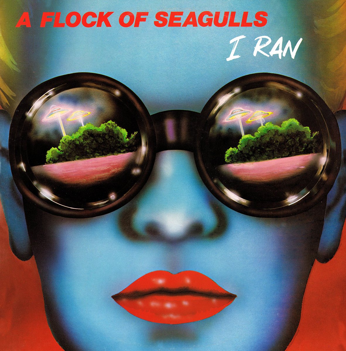 On this date in 1982
#AFlockofSeagulls
released the single 
'I Ran (So Far Away)'