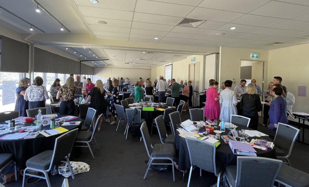 Some of the 120+ NSW school leaders from with ⁦<a href="/LynSharratt/">Lyn Sharratt</a>⁩ for 2 days being introduced to the #CLARITY 14 Parameters and how they weave readily with the NSW education documentation.  ⁦<a href="/NSWEducation/">NSW Dept of Education</a>⁩