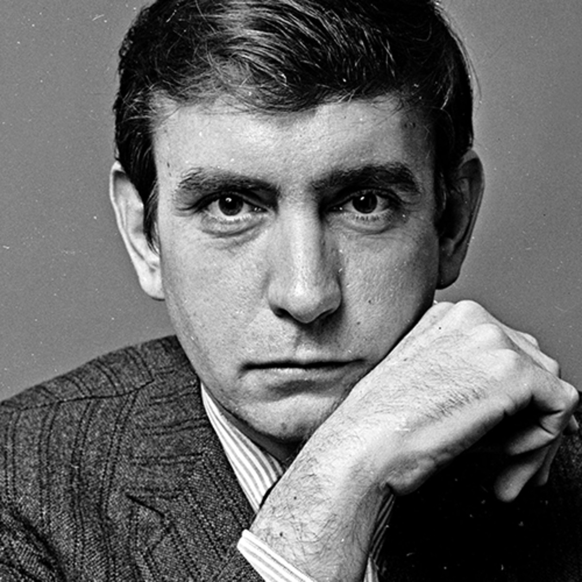 'You're alive only once, as far as we know, and what could be worse than getting to the end of your life and realizing you hadn't lived it?”

🎭 #EdwardAlbee, American playwright (Who's Afraid of Virgina Woolf?), was #BOTD 12 March 1928. #Stage #Theatre #Literature