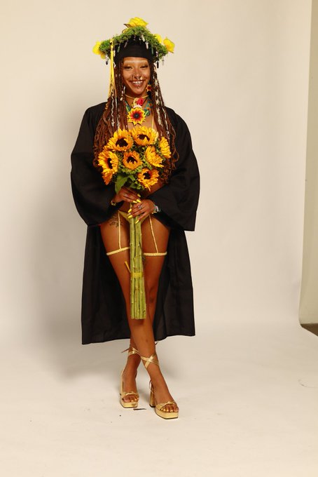 7 weeks left!!!  📸: @PoeticStoner3 https://t.co/c0l00v6pH1<a class="tags" target="_blank" title="On Twitter" href="/?out=eyJ0eXAiOiJKV1QiLCJhbGciOiJIUzUxMiJ9.eyJpYXQiOjE3MjE5OTY5ODksImlzcyI6InR3cG9ybnN0YXJzLmNvbSIsIm5iZiI6MTcyMTk5Njk4OSwiZXhwIjoxNzUzNTMyOTg5LCJyZWRpcmVjdF91cmwiOiJodHRwczovL3R3aXR0ZXIuY29tL1BvZXRpY1N0b25lcjMifQ.q0Cfpkrjlp44_Hajl-MUSLPxgMCsBAbSeN6iZlDN1ja3UjpbYwvUGZpRPsnSzS7CqEl4EPlzVb8SbIF-H-NODw">@PoeticStoner3</a><a href="/tag/pearls"class="tags"><span>#pearls</span></a><a href="/tag/onlyfans"class="tags"><span>#onlyfans</span></a>