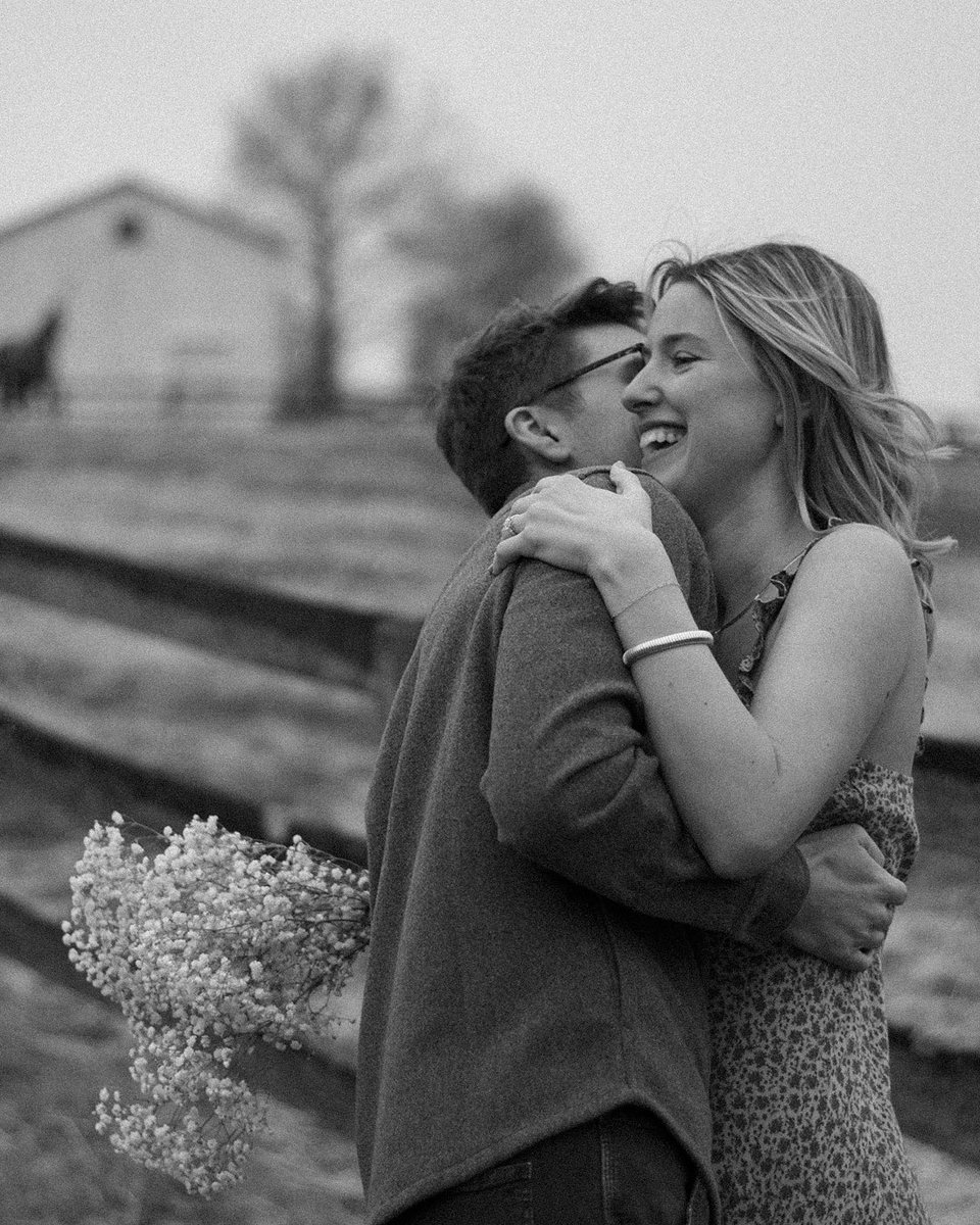 shaaaadle's tweet photo. Here goes forever!

March 9th, 2024❤️ (ft. twitterless Olivia) https://t.co/y4tkbfxo2o