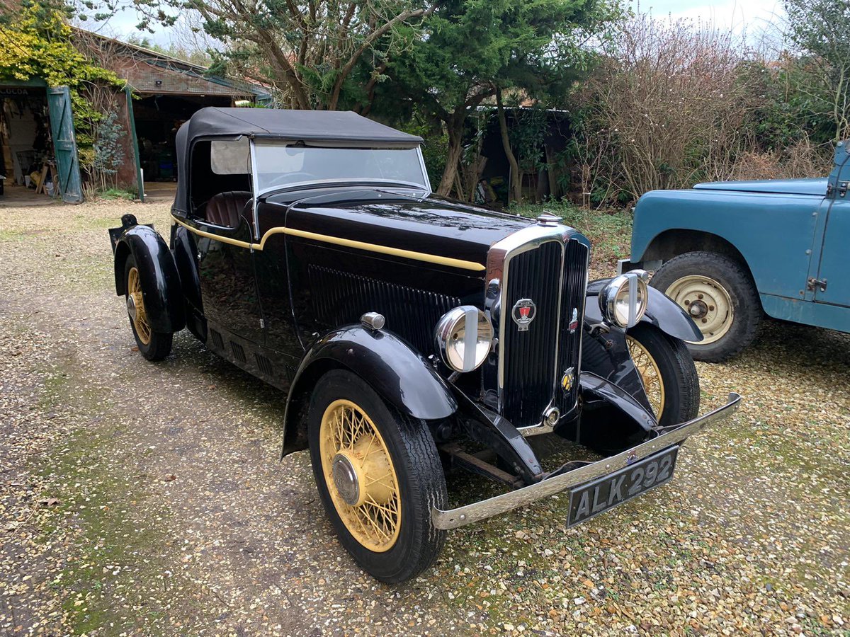 Ikhlas_LLB's tweet photo. @UKClassicCars For sale - rover 10 special (with dicky seat) 1933 #unique https://t.co/mBc1uH7Ora