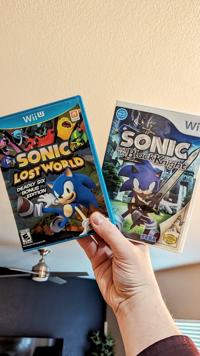 IndigoCharge's tweet photo. The collection of bad sonic games grows! #SonicTheHedeghog #GameCollection https://t.co/mlqbU7e0nG