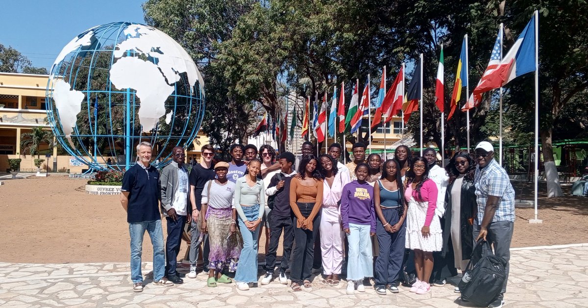 Cours Sainte Marie de Hann tweet media