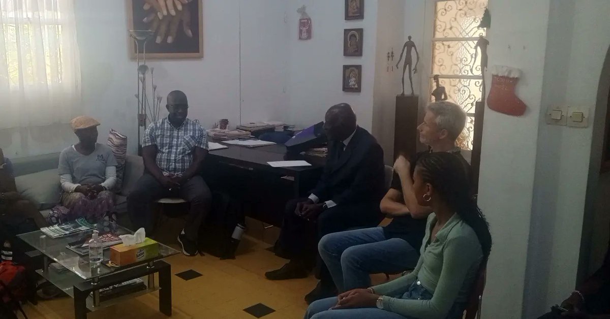 Cours Sainte Marie de Hann tweet media