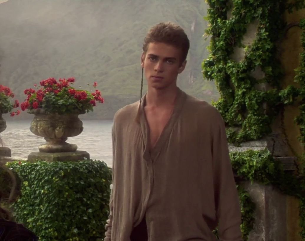 notgwendalupe's tweet photo. hayden christensen as anakin skywalker https://t.co/xpcNXE2FtG