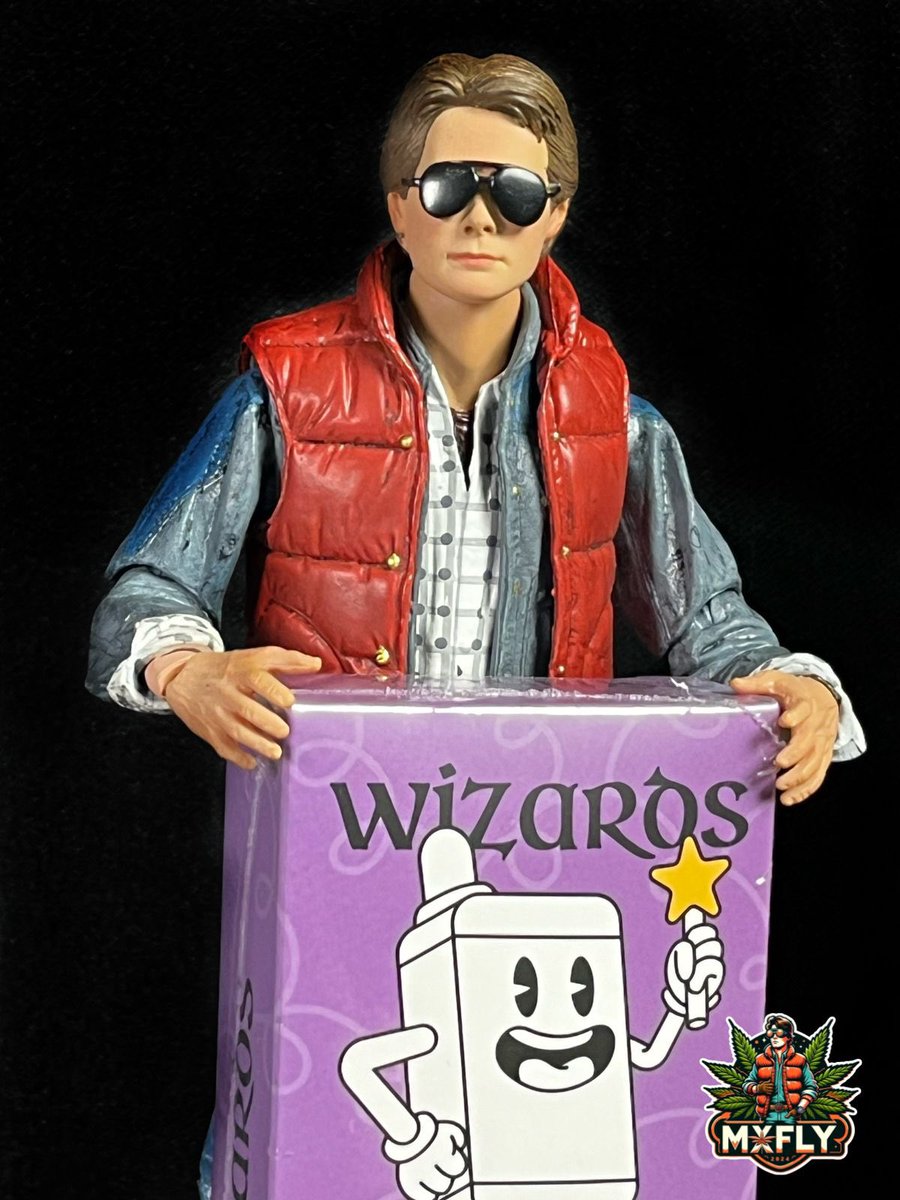 MaxFlyMx's tweet photo. El futuro es hoy, ¿oíste viejo?. #Wizards #JeeterJuice #MaxFly https://t.co/MVCTvw2LVI