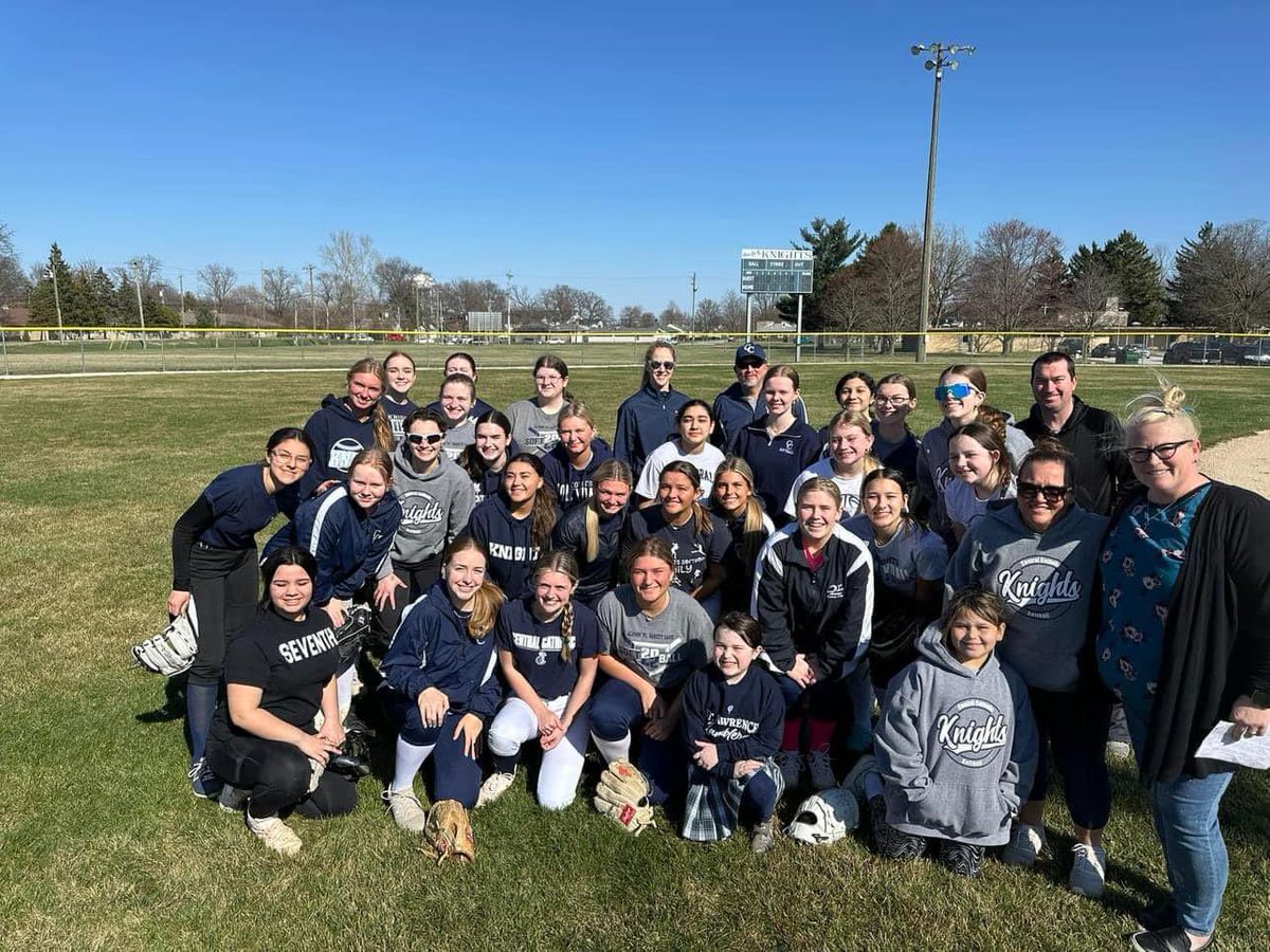CCKnightsSoftball tweet media
